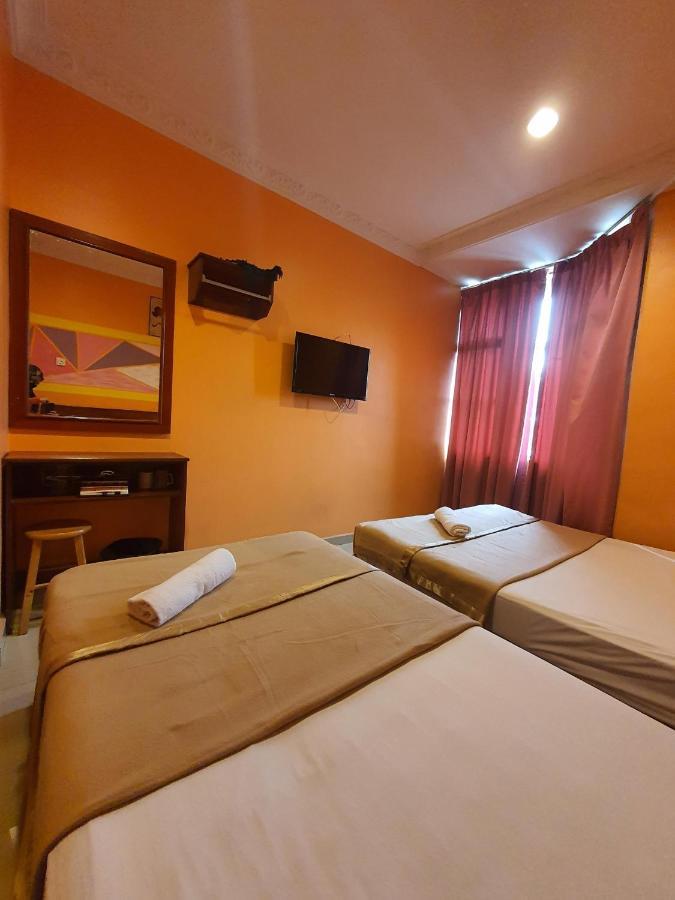 Highway Budget Hotel อิโปห์ ภายนอก รูปภาพ